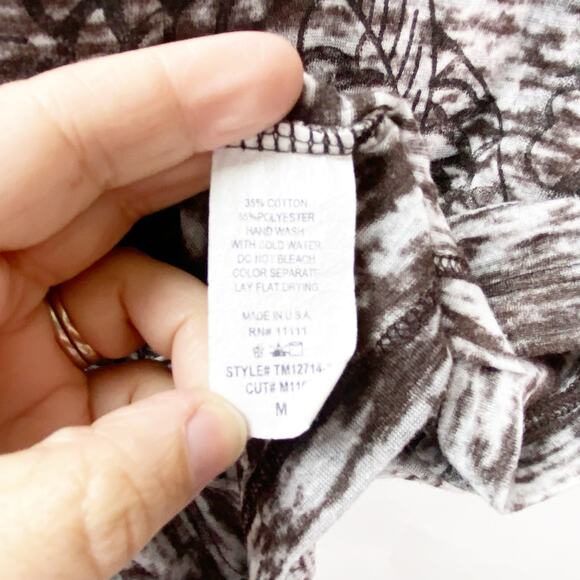 2/$30 Buckle Daytrip Medium Womens Y2K Graphic Koi Fish Burnout Ringer Tee - Picture 6 of 9